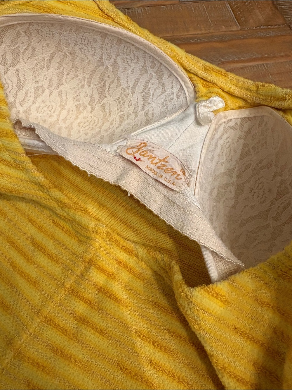 Rare Vintage Jantzen One-Piece Swimsuit — Made In Usa Mid Century Swimwear - Picture 8 of 10